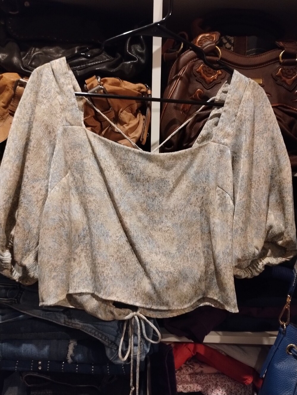 H&M Large Crop Top